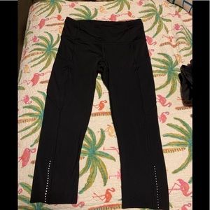 Lululemon pants size 6